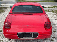 Image 12 of 24 of a 2003 FORD THUNDERBIRD