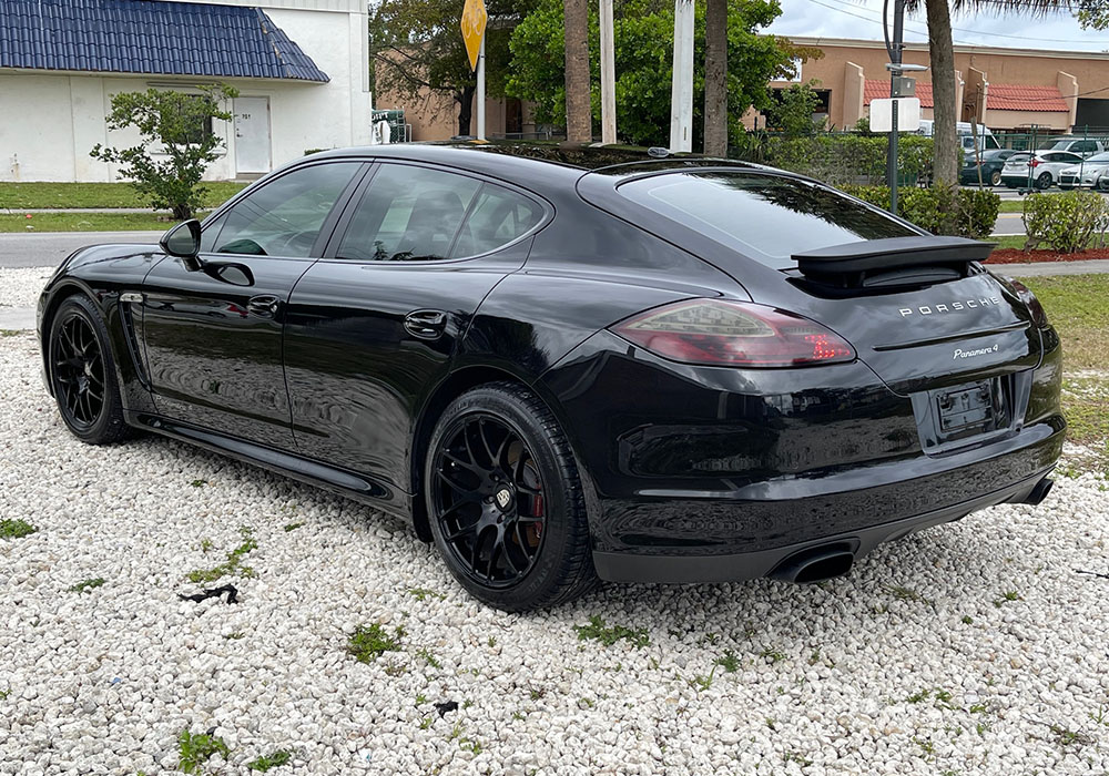 9th Image of a 2013 PORSCHE PANAMERA PLATINUM