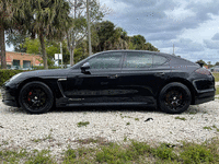 Image 9 of 39 of a 2013 PORSCHE PANAMERA PLATINUM