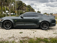 Image 8 of 40 of a 2016 FORD MUSTANG GT