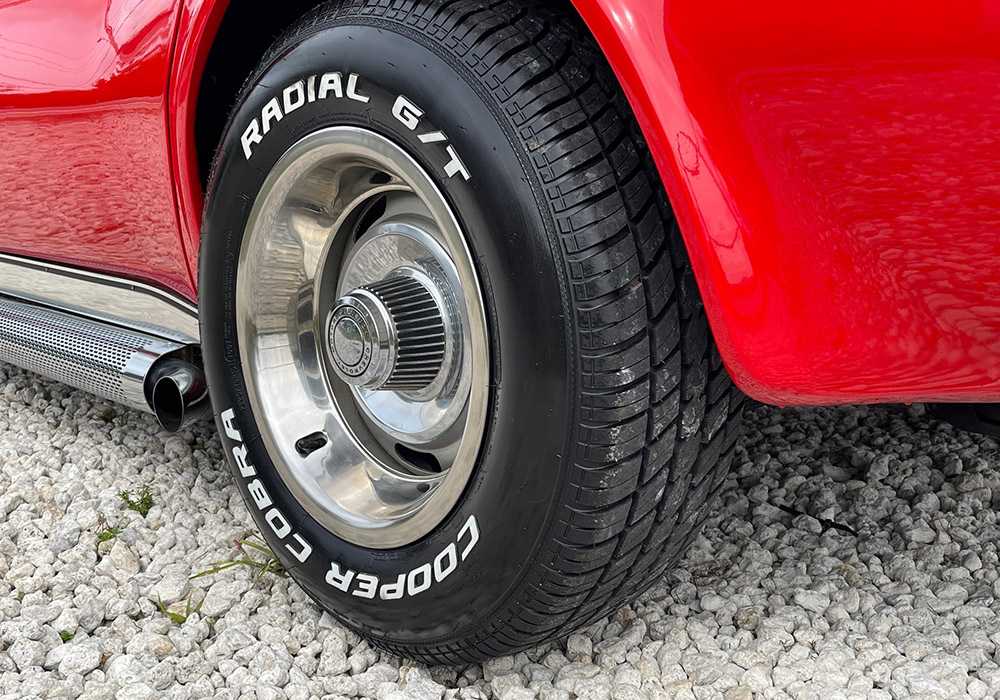 17th Image of a 1973 CHEVROLET CORVETTE