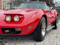 Image 8 of 44 of a 1973 CHEVROLET CORVETTE