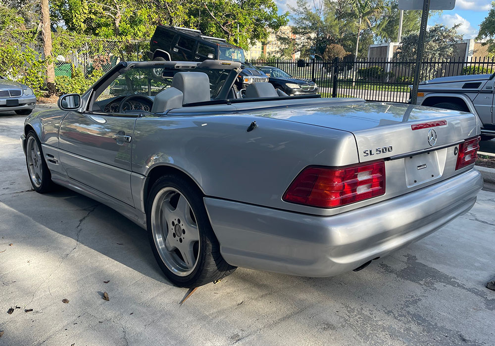 7th Image of a 1999 MERCEDES-BENZ SL-CLASS SL500