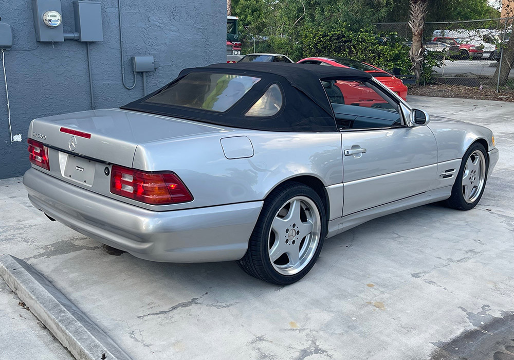 11th Image of a 1999 MERCEDES-BENZ SL-CLASS SL500