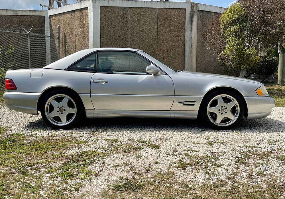 17th Image of a 1999 MERCEDES-BENZ SL-CLASS SL500