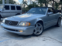 Image 4 of 37 of a 1999 MERCEDES-BENZ SL-CLASS SL500