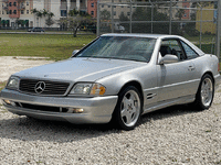 Image 5 of 37 of a 1999 MERCEDES-BENZ SL-CLASS SL500