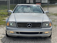 Image 13 of 37 of a 1999 MERCEDES-BENZ SL-CLASS SL500