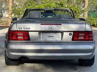 Image 17 of 37 of a 1999 MERCEDES-BENZ SL-CLASS SL500