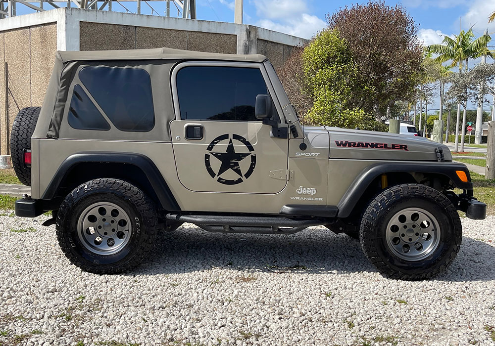 6th Image of a 2004 JEEP WRANGLER