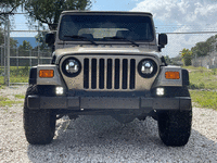 Image 5 of 27 of a 2004 JEEP WRANGLER