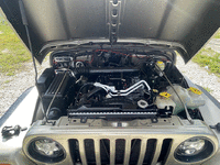 Image 27 of 27 of a 2004 JEEP WRANGLER