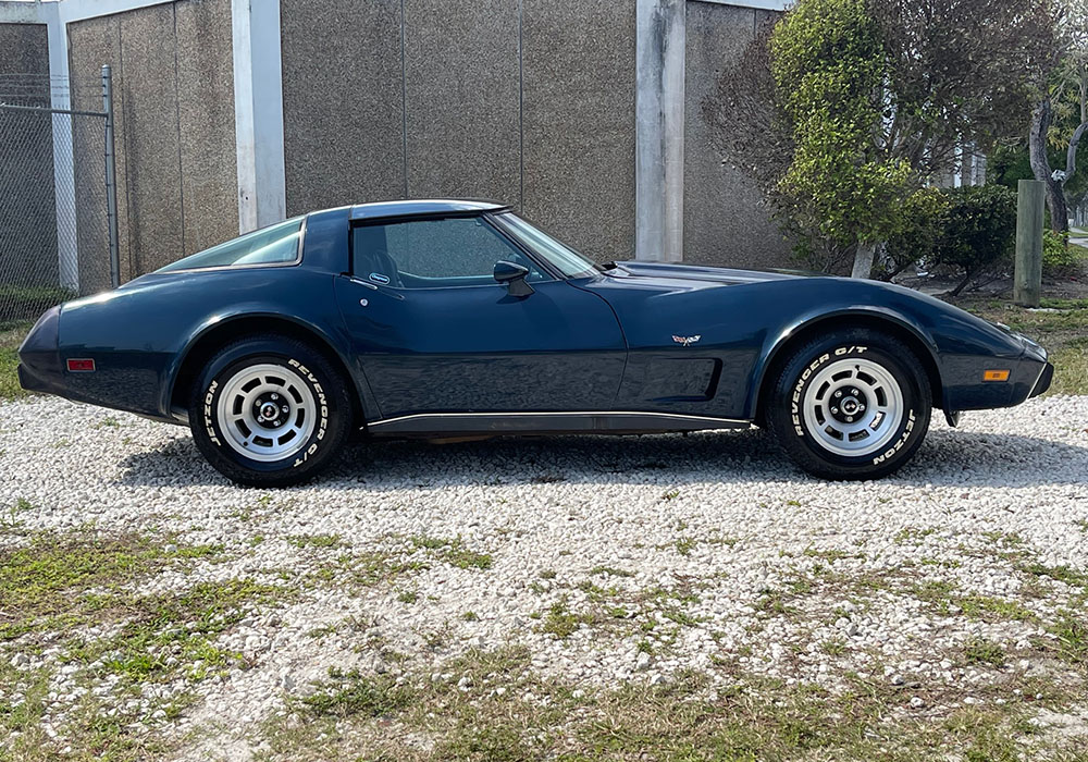 5th Image of a 1979 CHEVROLET CORVETTE