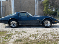 Image 6 of 29 of a 1979 CHEVROLET CORVETTE