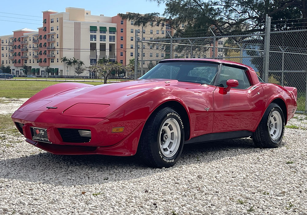 3rd Image of a 1979 CHEVROLET CORVETTE