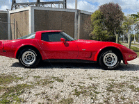 Image 5 of 22 of a 1979 CHEVROLET CORVETTE