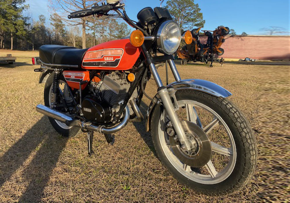 3rd Image of a 1977 YAMAHA RD400