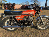 Image 3 of 9 of a 1977 YAMAHA RD400