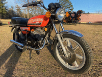 Image 4 of 9 of a 1977 YAMAHA RD400