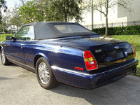 Image 5 of 44 of a 2000 BENTLEY AZURE