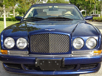 Image 8 of 44 of a 2000 BENTLEY AZURE