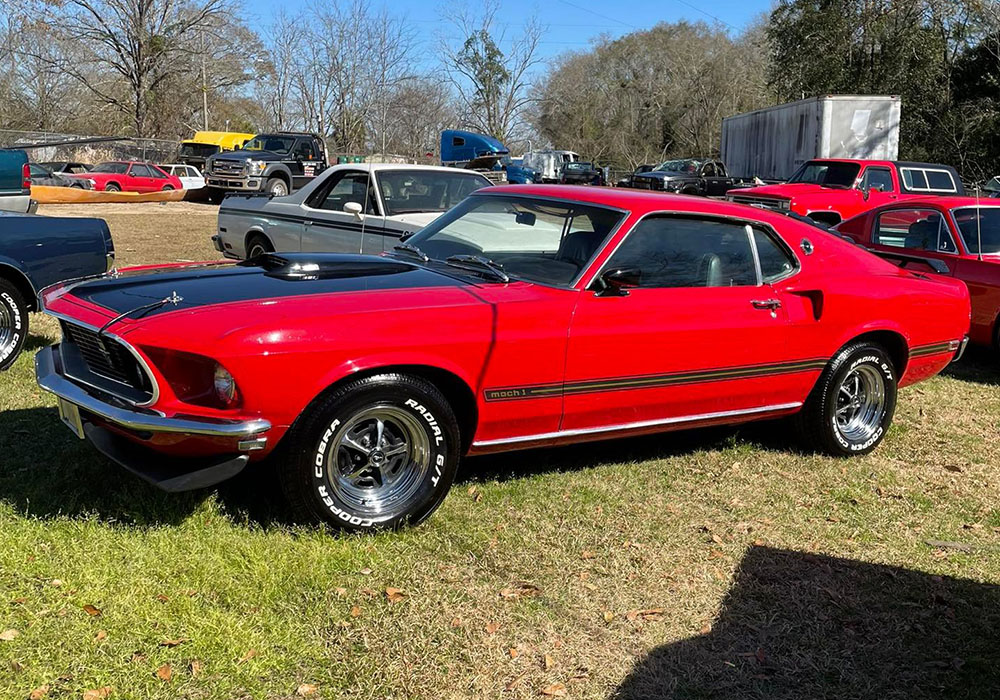 2nd Image of a 1970 FORD MUSTANG