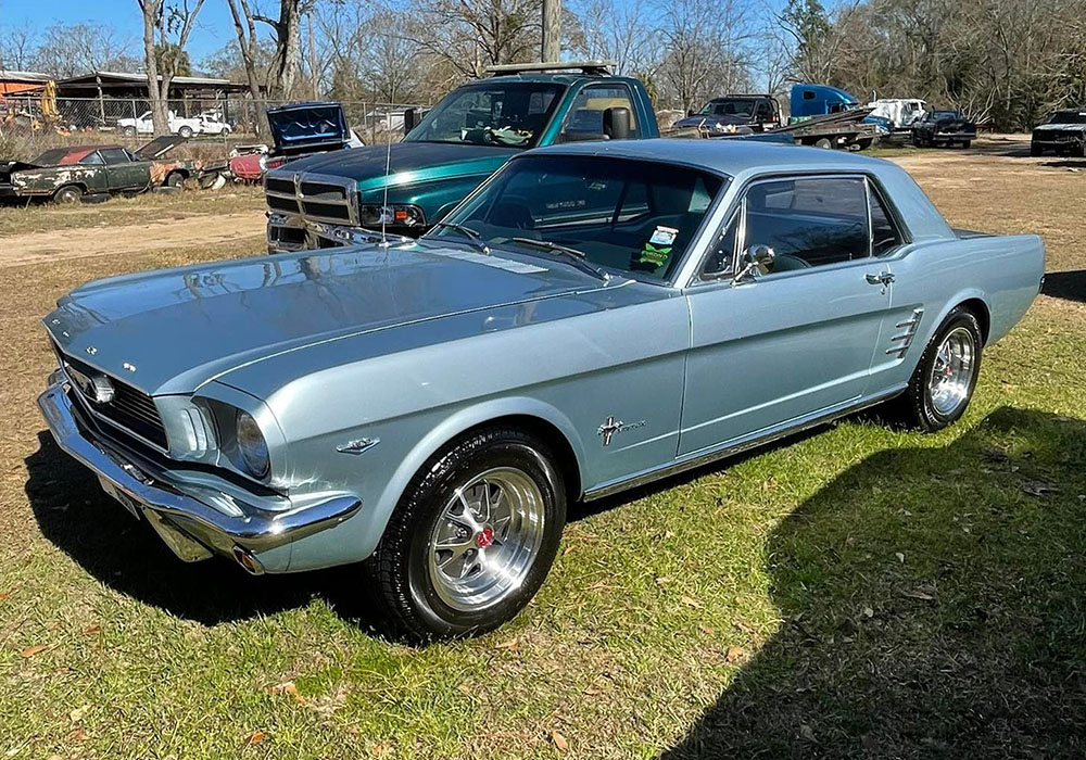 0th Image of a 1966 FORD MUSTANG