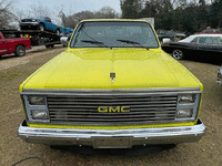 Image 3 of 8 of a 1986 GMC C1500