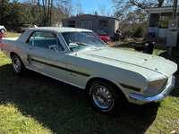 Image 2 of 19 of a 1968 FORD MUSTANG