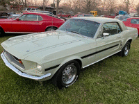 Image 3 of 19 of a 1968 FORD MUSTANG