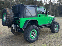 Image 4 of 21 of a 2005 JEEP WRANGLER RUBICON