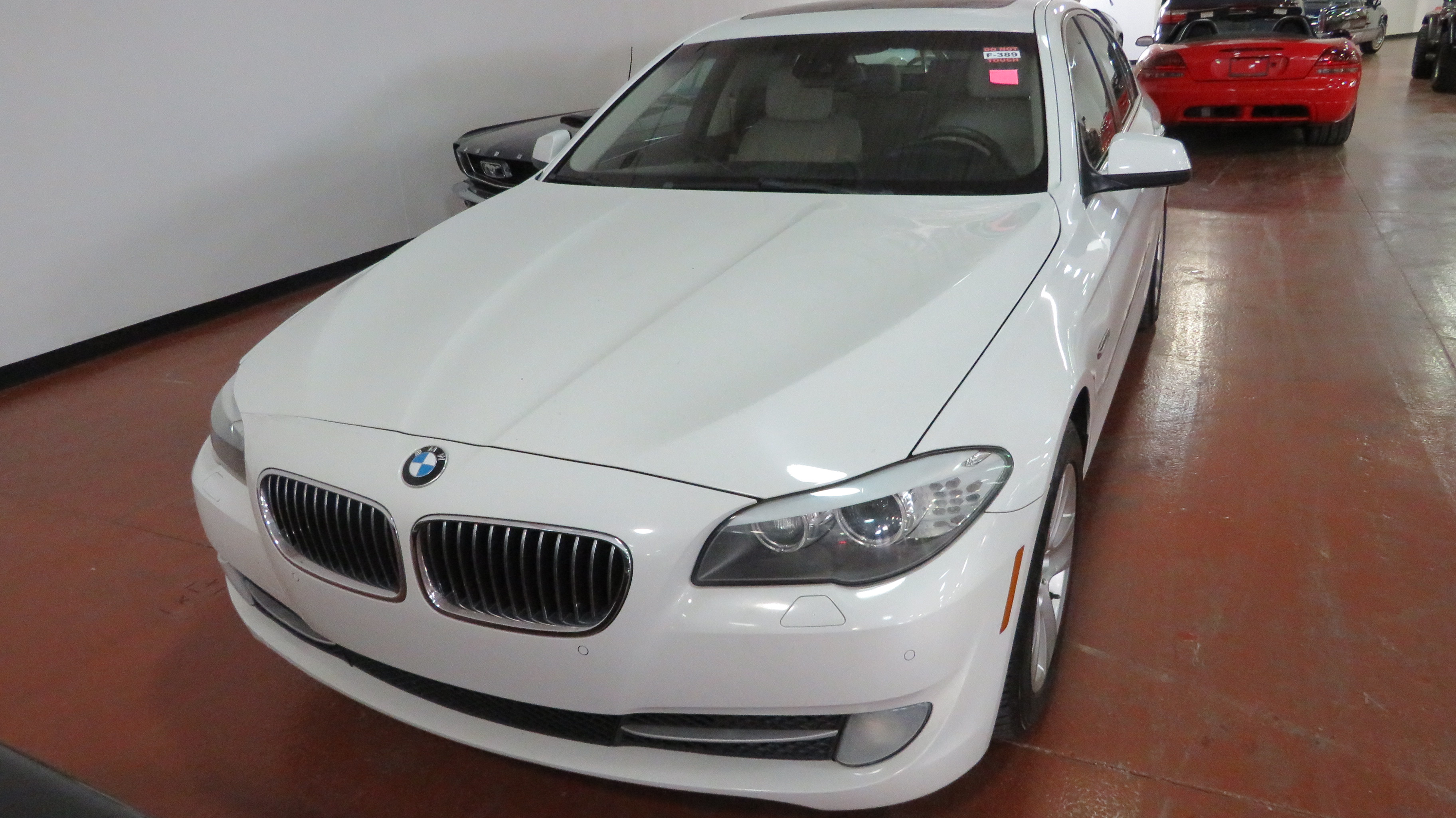 0th Image of a 2012 BMW 5 SERIES 528I
