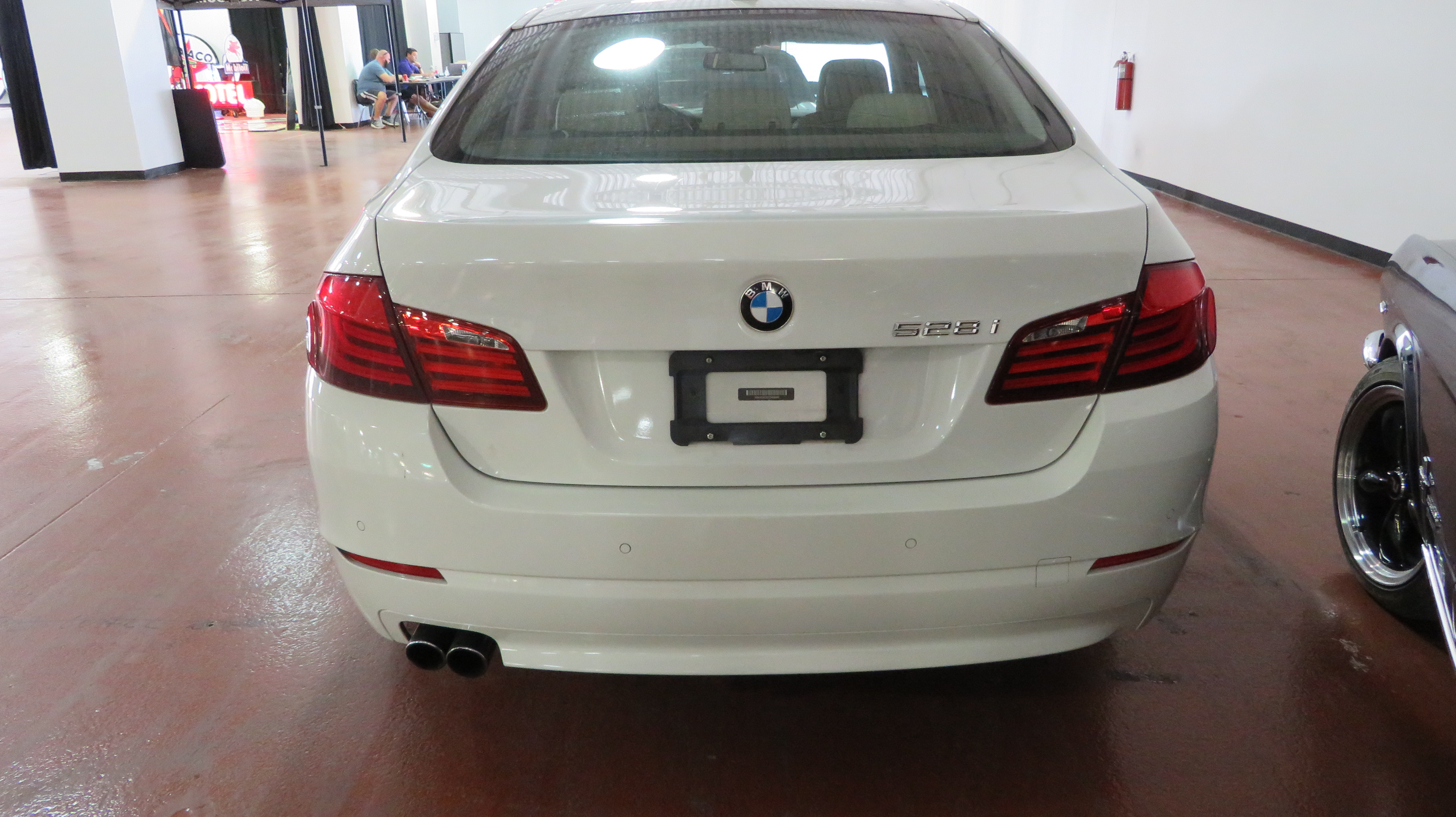 10th Image of a 2012 BMW 5 SERIES 528I