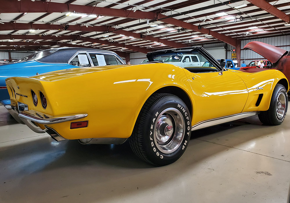 3rd Image of a 1973 CHEVROLET CORVETTE