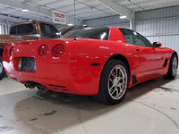 Image 3 of 19 of a 2001 CHEVROLET CORVETTE Z06