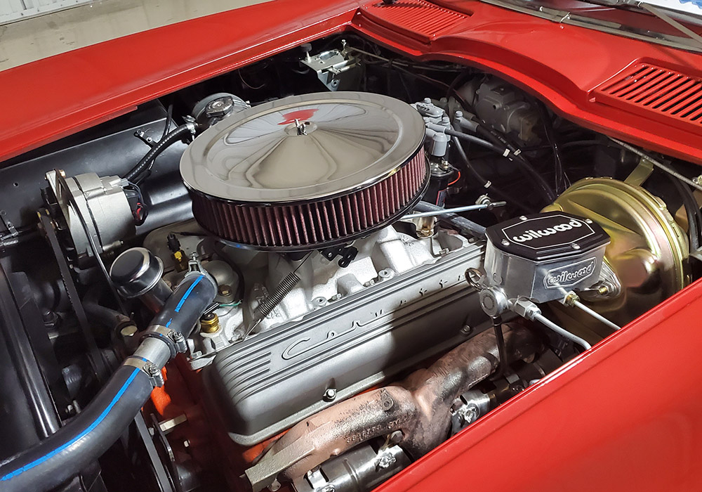 19th Image of a 1965 CHEVROLET CORVETTE