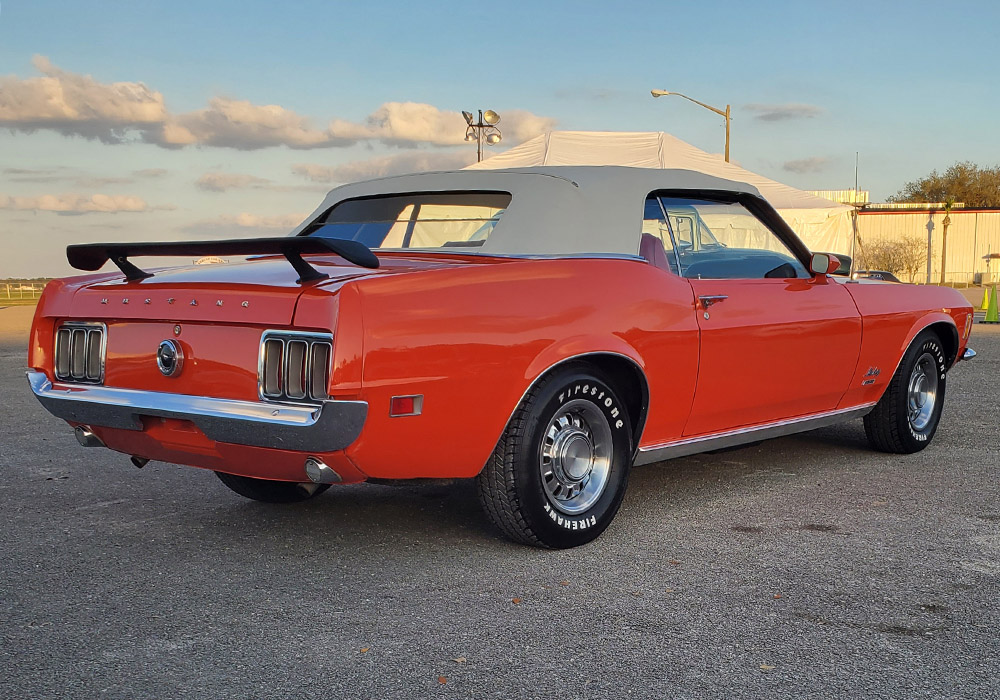 3rd Image of a 1970 FORD MUSTANG