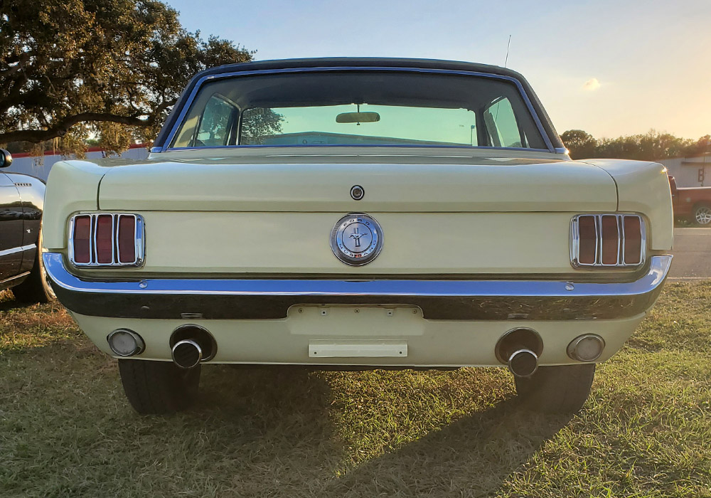 5th Image of a 1966 FORD MUSTANG