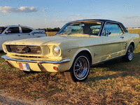 Image 2 of 22 of a 1966 FORD MUSTANG
