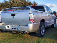 Image 4 of 14 of a 2005 DODGE RAM PICKUP 1500 SRT-10