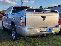 Image 5 of 14 of a 2005 DODGE RAM PICKUP 1500 SRT-10