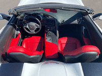 Image 5 of 8 of a 2015 CHEVROLET CORVETTE STINGRAY 3LT