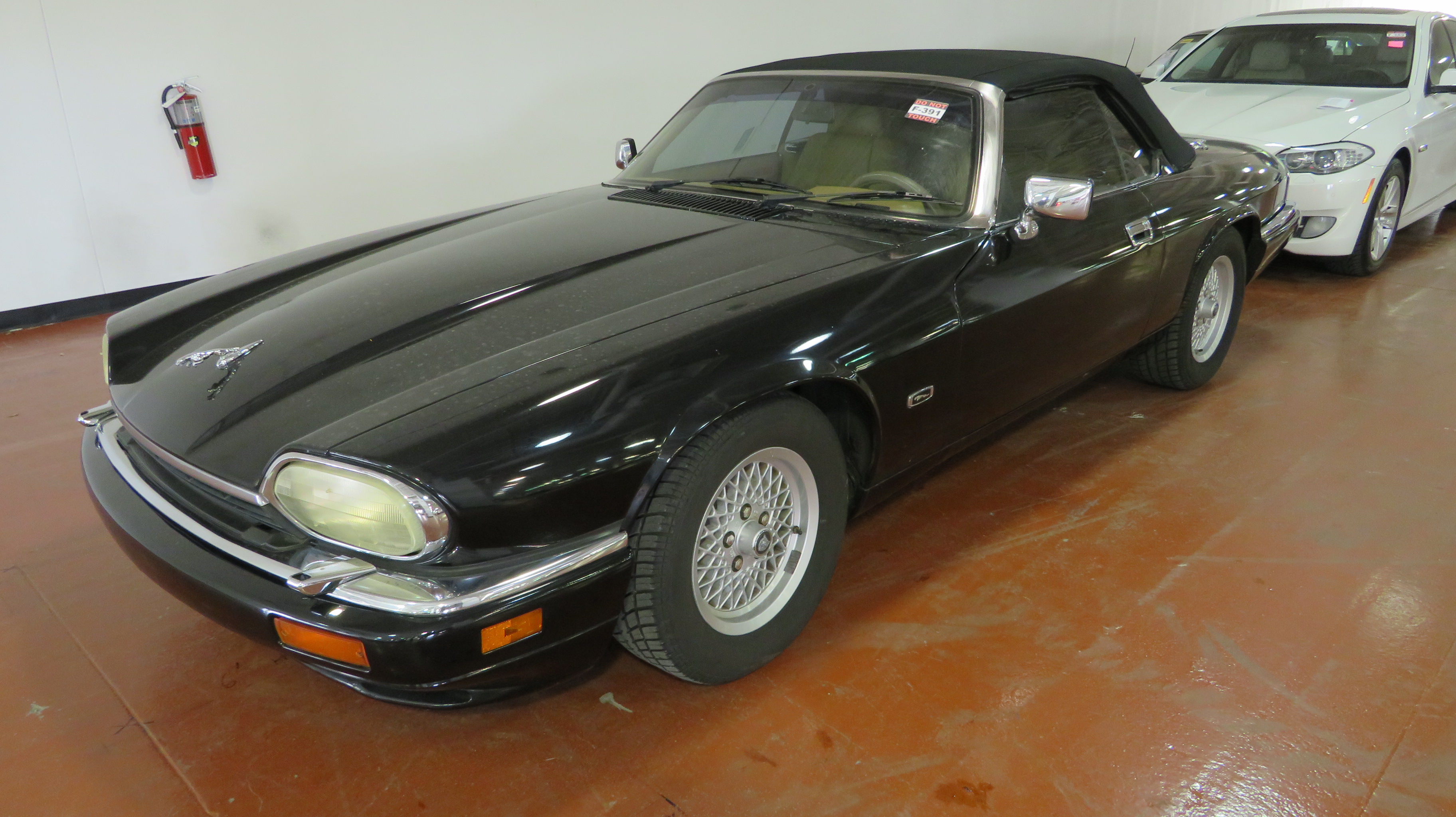 0th Image of a 1994 JAGUAR XJS