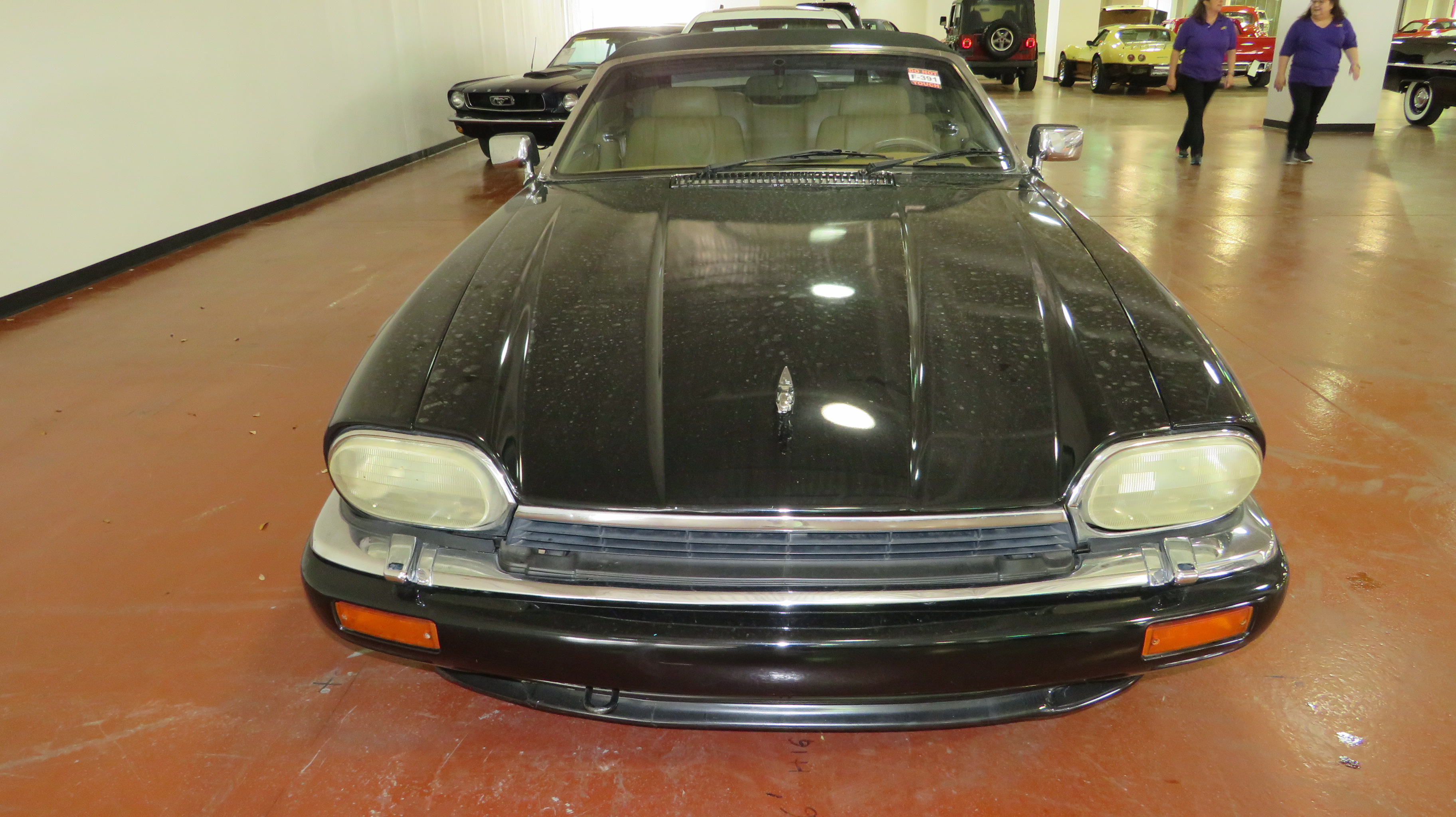 3rd Image of a 1994 JAGUAR XJS