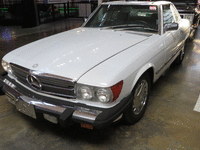 Image 2 of 13 of a 1987 MERCEDES-BENZ 560SL