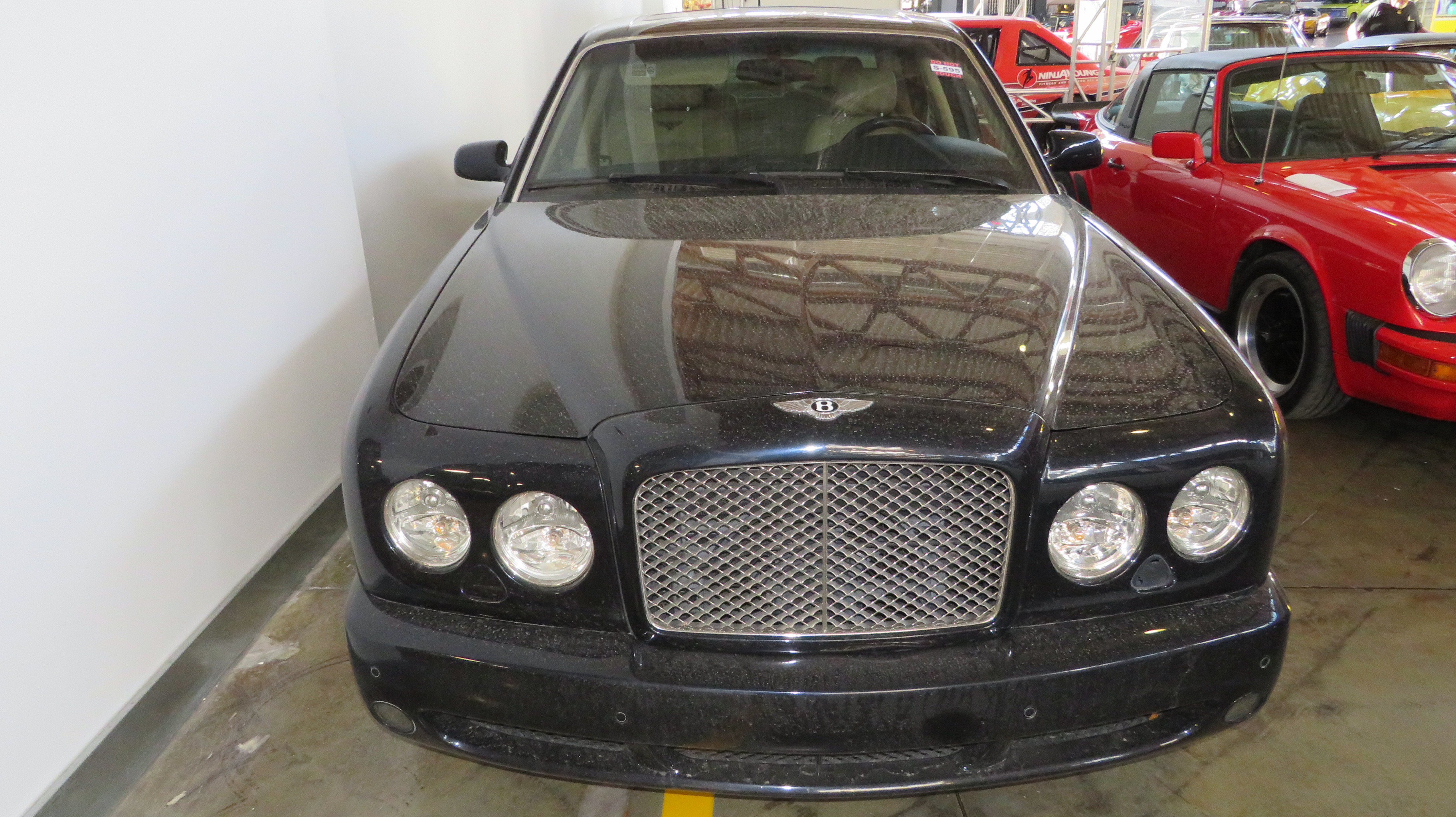 1st Image of a 2005 BENTLEY ARNAGE MULLINER T