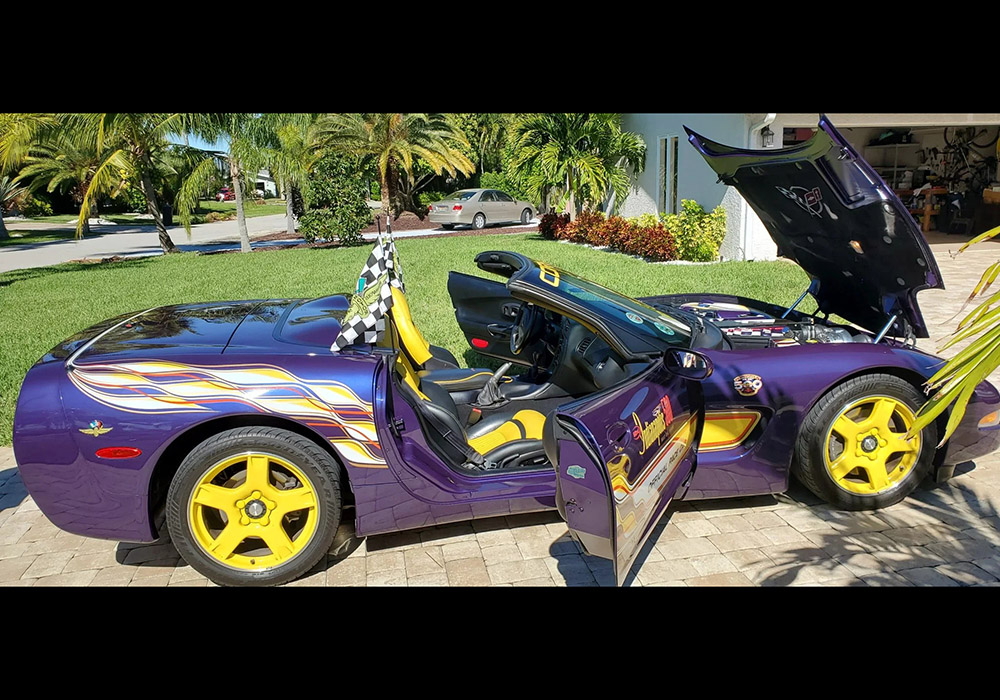 4th Image of a 1998 CHEVROLET CORVETTE