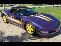 Image 2 of 11 of a 1998 CHEVROLET CORVETTE