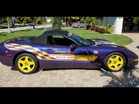 Image 3 of 11 of a 1998 CHEVROLET CORVETTE