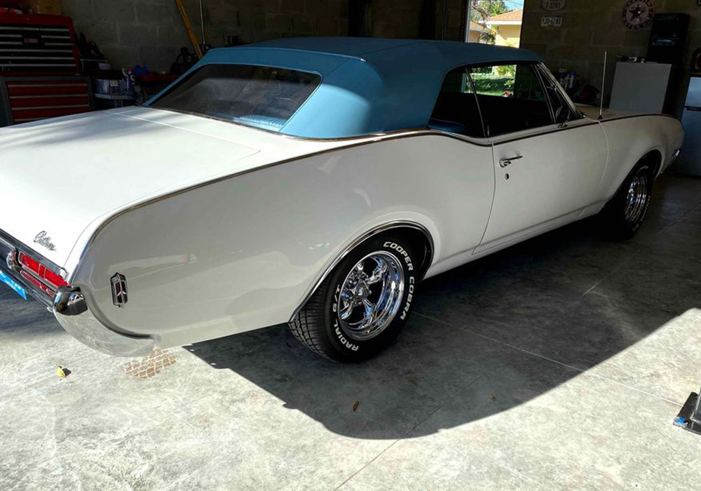 1st Image of a 1968 OLDSMOBILE CUTLASS S